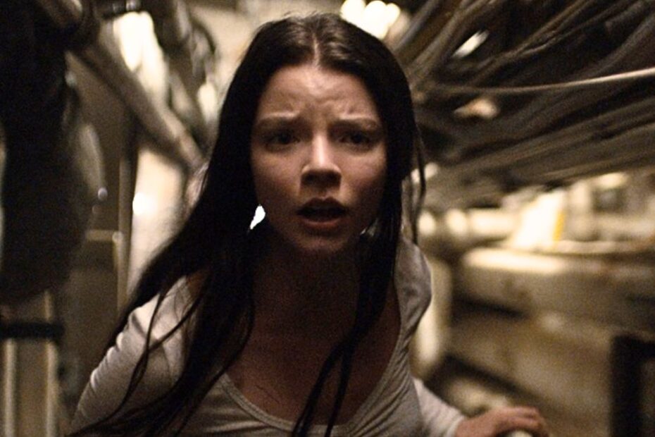 A partir de 1º de abril, o filme "Fragmentado" (Split), dirigido por M. Night Shyamalan e estrelado por Anya Taylor-Joy e James McAvoy, estará disponível para streaming gratuito na plataforma Tubi. Este thriller psicológico, que se tornou um dos sucessos mais subestimados dos últimos anos, permitirá que os espectadores o assistam sem custo, embora incluído com alguns comerciais. Fragmentado: O Thriller que Surpreendeu e Agora é Grátis!