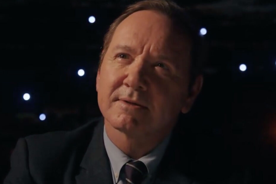 Kevin Spacey é Recrutado para um Retorno Surpreendente em Comédia da Netflix com Tim Dillon