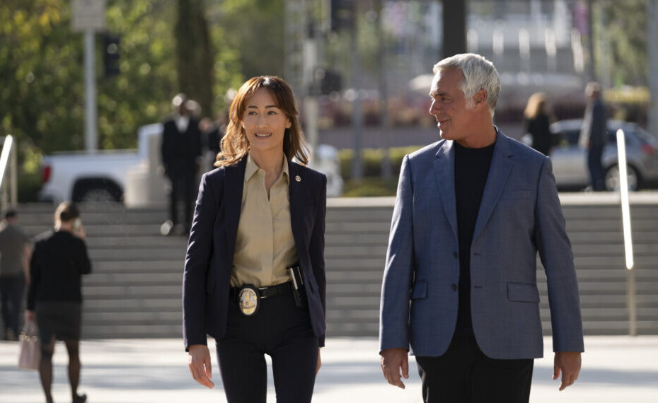 A série "Bosch: Legacy" está se aproximando do seu emocionante final, que promete preparar o caminho para um novo spin-off focado na detetive de casos frios, Renée Ballard, interpretada por Maggie Q. O último episódio da série está programado para ser exibido no dia 17 de abril de 2025. Nesse episódio, Harry Bosch, interpretado por Titus Welliver, e Ballard se juntam para capturar um serial killer conhecido como "flower girls", antes que outra vítima seja feita. Maggie Q brilha na estreia de Renée Ballard em Bosch: Legacy