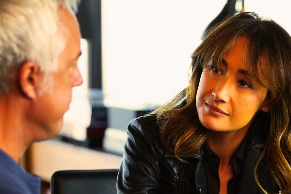 **Titus Welliver elogia Maggie Q e sua nova série "Ballard"** Maggie Q: O Próximo Grande Passo Após Bosch: Legacy