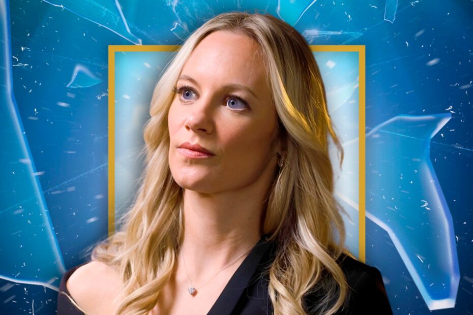 A segunda temporada de "Found" está trazendo muitas revelações intrigantes, especialmente no episódio 18, intitulado "Missing While Heather", que será exibido na quinta-feira, 10 de abril, às 22h ET, pela NBC. Este episódio segue um momento decisivo relacionado à nova personagem da série, a irmã de Sir, que é apresentada de forma surpreendente. Mistérios de Found: Relação Secreta entre Sir e Heather
