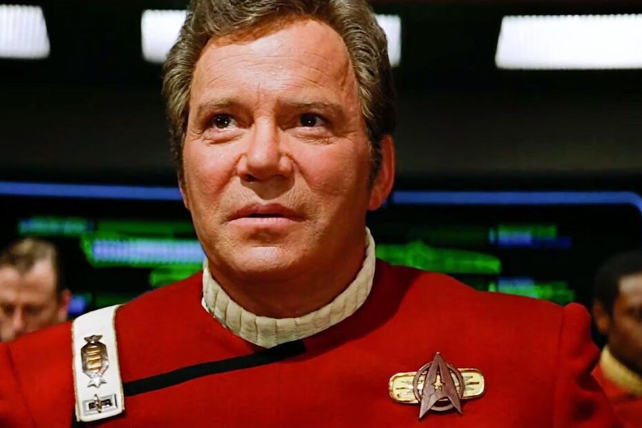 A Nacelle revelou a nova linha de figuras de ação inspiradas em Star Trek, começando com uma das figuras mais icônicas: o Capitão James T. Kirk, retratado em sua última aparição em "Star Trek: Generations", que estreou em 18 de novembro de 1994. Esta nova onda de figuras aumentou o número de personagens de oito para dez, atendendo ao pedido dos fãs. Nova linha de figuras de ação de Star Trek chega ao Nacelle