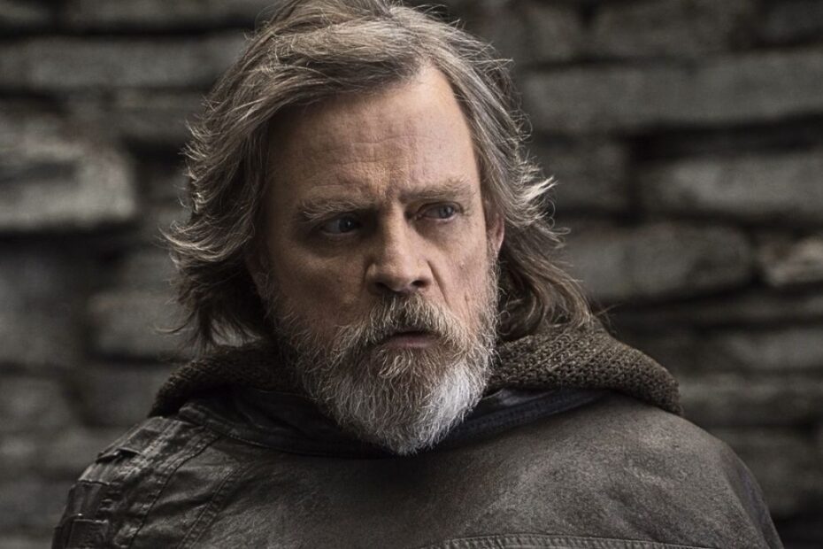 Um novo filme da série "Star Wars" pode estar mais perto do que se imagina. Depois de vários desafios para colocar projetos cinematográficos em andamento, a Lucasfilm parece ter encontrado um caminho promissor com a colaboração entre o diretor Shawn Levy e o roteirista Jonathan Tropper. Novo filme de Star Wars com Ryan Gosling pode chegar em breve