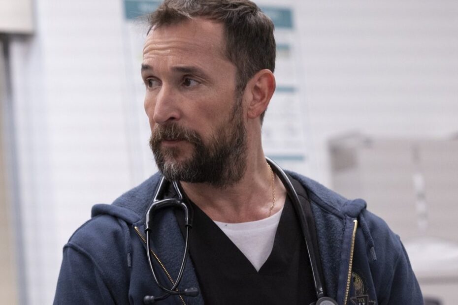 A série “The Pitt” tem se destacado como um grande sucesso no serviço de streaming Max, e seus fãs já estão ansiosos pela volta do programa para uma segunda temporada, marcada para estrear em janeiro de 2025. Durante a primeira temporada, que foi aclamada tanto por críticos quanto pelo público, a série alcançou uma impressionante pontuação de 97% no Rotten Tomatoes. Noah Wyle, um dos protagonistas da série, compartilhou suas reflexões sobre o sucesso do programa e como a política atual dos Estados Unidos influenciou a forma como a história está sendo recebida. "O Impacto Político e a Esperança em 'The Pitt' e sua Nova Temporada"