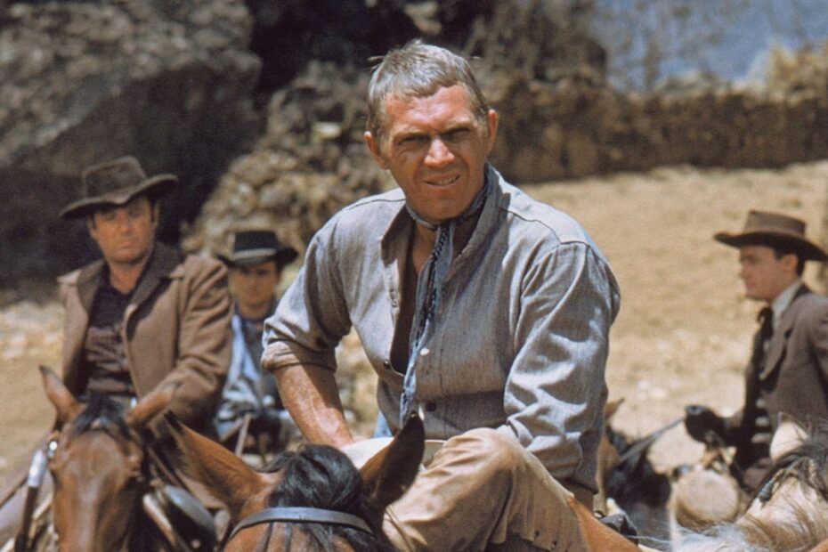 **O Legado de Steve McQueen no Western com "Os Magníficos Sete"** O Lendário Faroeste de Steve McQueen Agora Grátis para Assistir