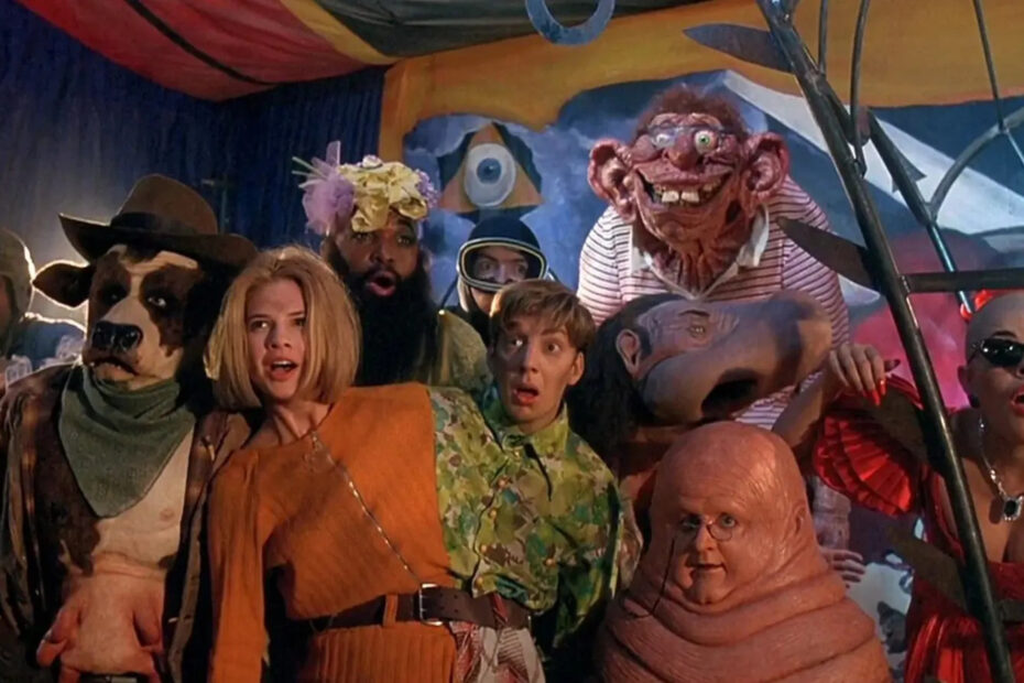 **A Estranha Série de Comédia de Esquetes da MTV que Alex Winter Fez Antes de Freaked** Os Humoristas Loucos que Antecederam Freaked
