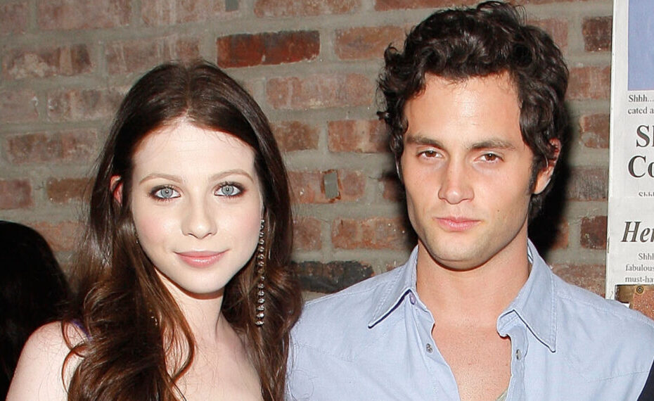 **Penn Badgley Recorda Michelle Trachtenberg como uma Pessoa de Grande Alegria** Recordações de Penn Badgley sobre Michelle Trachtenberg alegre