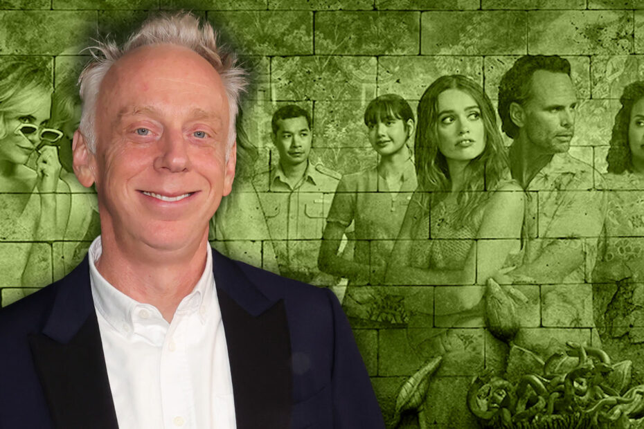 Mike White, o criador e produtor executivo de "The White Lotus", compartilhou suas reflexões após o final da terceira temporada da série, que gerou críticas sobre seu ritmo considerado lento por parte do público. Durante um episódio do podcast oficial da série, ele comentou: “A velocidade e a vibe... isso definitivamente mexe com as pessoas. Houve reclamações sobre a falta de enredo. Essa parte eu acho estranha. Nunca teve... parte de mim só pensa: isso é a vibe.” Tensões e Revelações: O que Mike White Não Contou Sobre o Finale de White Lotus
