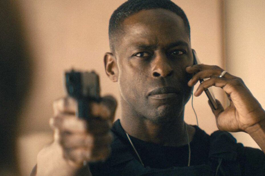 A Nova Temporada de Paradise: Tudo o que Nós Sabemos Thomas Doherty se Junta a Paradise Temporada 2 como Antagonista em Missão Explosiva com Sterling K. Brown