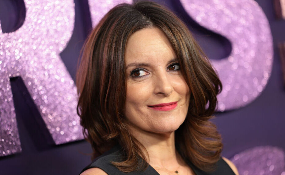 Tina Fey descarta ideia de regravar As Garotas de Ouro