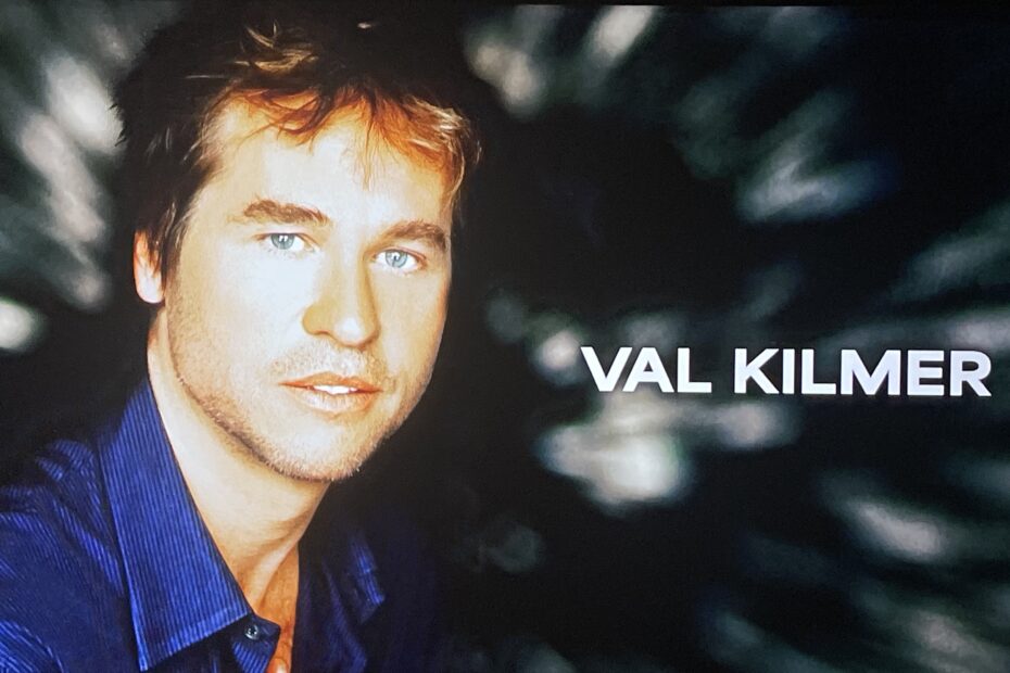Uma Noite de Homenagens: SNL Celebra a Indelével Trajetória de Val Kilmer