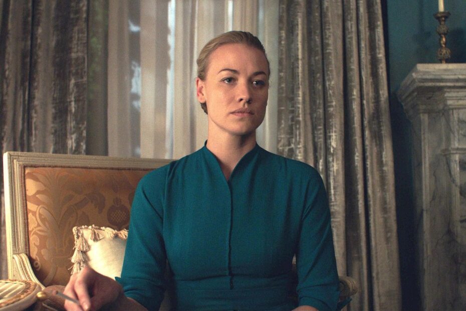 A tão aguardada estreia da sexta temporada de "The Handmaid's Tale", intitulada "Train", traz à tona uma questão difícil que permeia toda a trama da série. Nesta nova fase, temos um vislumbre profundo da trajetória de Serena, interpretada por Yvonne Strahovski, e seu relacionamento conturbado com June, vivida por Elisabeth Moss. A Questão Crucial na Estreia da Sexta Temporada de The Handmaid's Tale