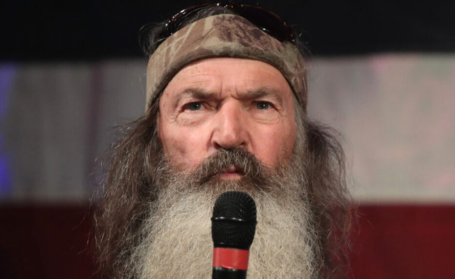 **Duck Dynasty: A Trágica Ausência de Phil Robertson na Nova Temporada** A ausência de Phil Robertson em Duck Dynasty: O que aconteceu?