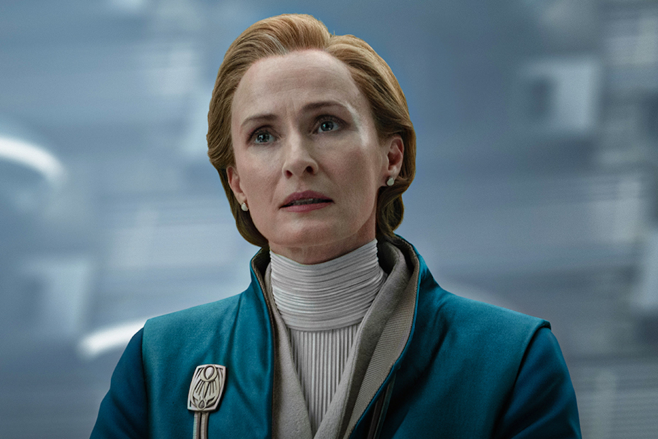 No novo episódio da série "Andor", Mon Mothma, interpretada por Genevieve O'Reilly, faz um discurso no Senado que ressoa fortemente com os tempos modernos. A série, ambientada no universo de Star Wars, está recebendo muitos elogios por sua abordagem madura e crítica das questões políticas. A Relevância da Verdade em Tempos de Crise Social