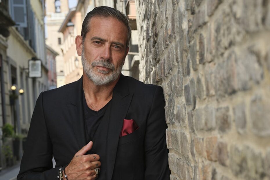 **Destino X: Uma Jornada Desafiadora com Jeffrey Dean Morgan** "Análise da Confusão em Destination X e o Desempenho de Jeffrey"