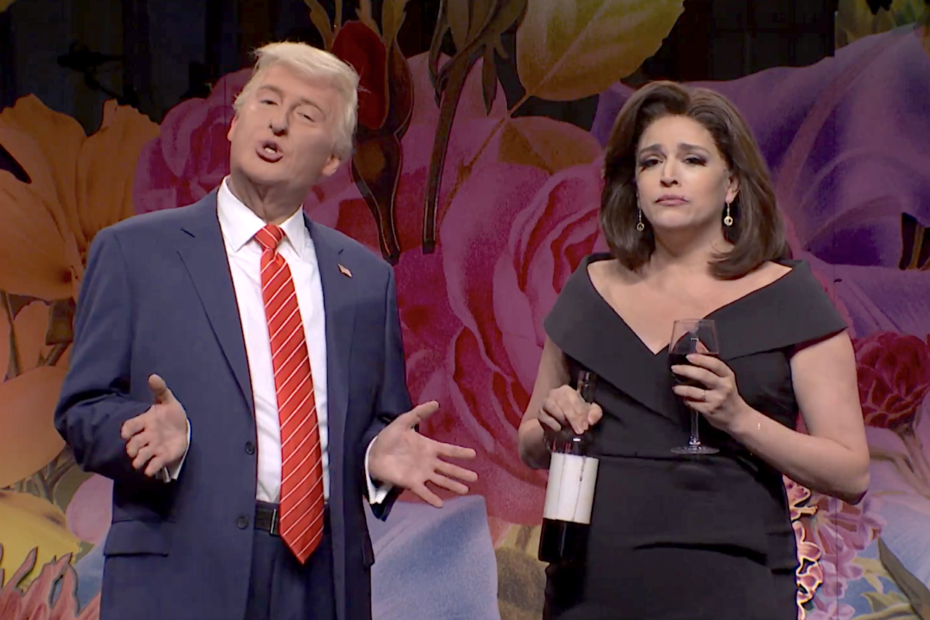 Cecily Strong fez sua presença marcante no “Saturday Night Live” com a volta de seu famoso personagem Jeanine Pirro, provocando o ex-presidente Donald Trump e seu ex-vice, Mike Pence, enquanto também abordava outras figuras da política atual. A performance foi incrivelmente bem recebida e incluiu comentários afiados e sátiras que são uma marca registrada do programa. Confraternização Inusitada: Tragos e Risadas no Debate Político