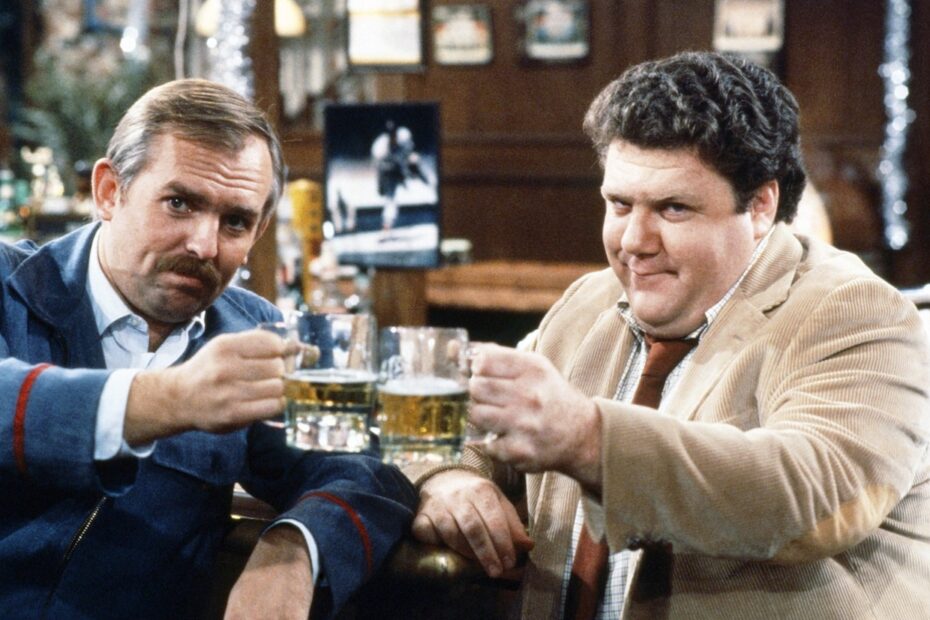 **Despedida de George Wendt: Homenagens dos Colegas de Cheers** "Despedidas em Tela: Homenagens a George Wendt e Sua Legado"