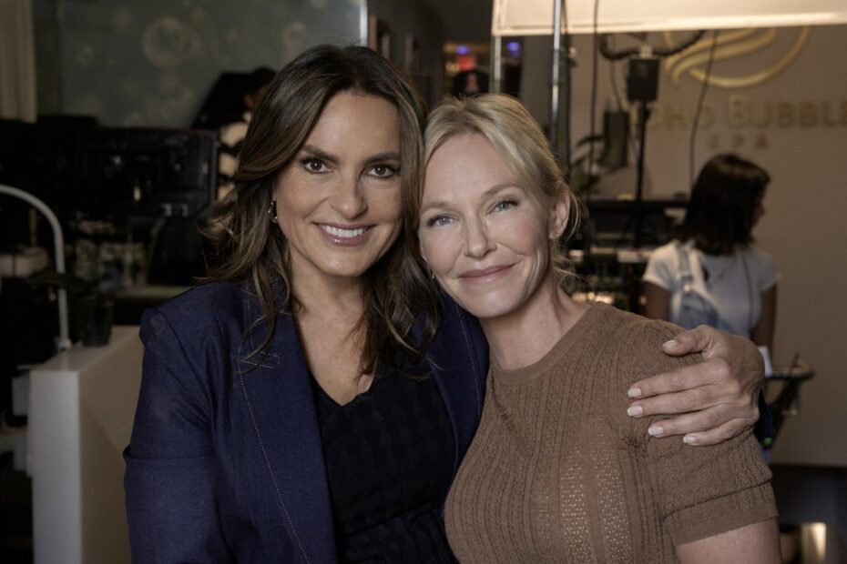 **A Alegria da Retorno de Kelli Giddish em Law & Order: SVU** Mariska Hargitay celebra retorno de Kelli Giddish ao SVU
