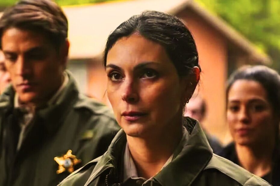 **Sheriff Country: Uma Nova Perspectiva sobre Crime e Relações Pessoais** O segredo de Mickey Fox em Fire Country, segundo Morena Baccarin