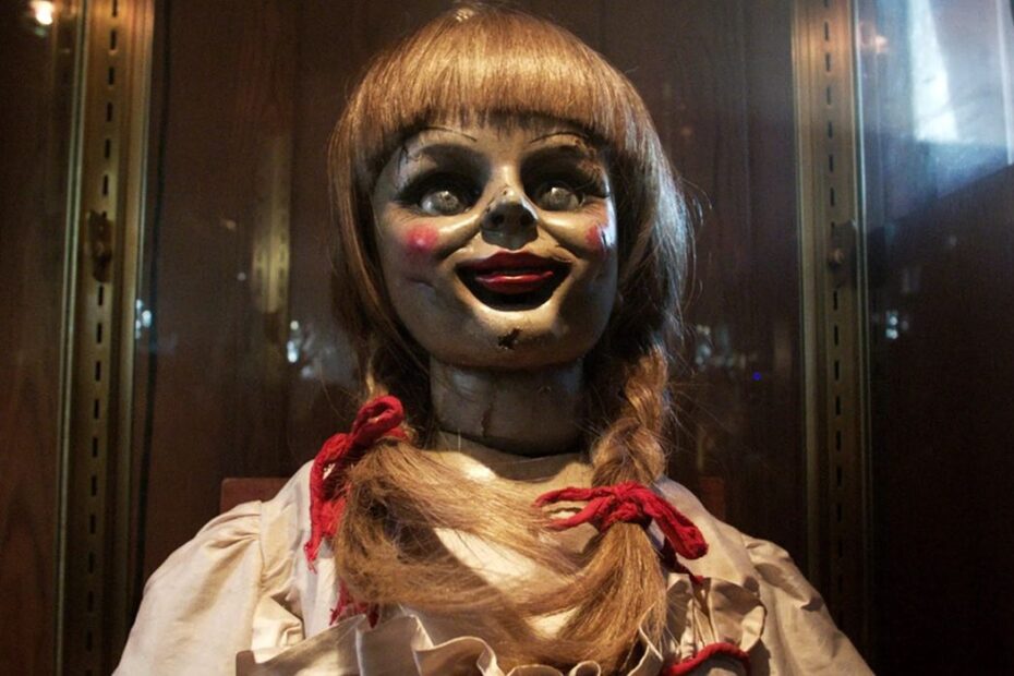 **A Conclusão Épica da Saga de 'The Conjuring'** O Último Capítulo de 'The Conjuring' Promete Surpresas Épicas
