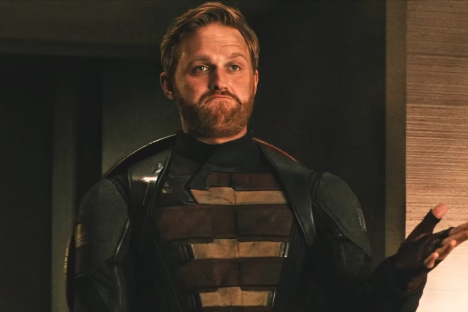 **Wyatt Russell Reflete Sobre a Piada de Capitão América em Thunderbolts** Wyatt Russell hesitou com piada sobre Capitão América