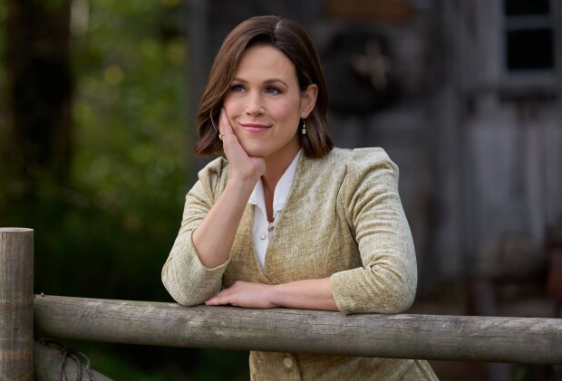 **Erin Krakow e Ben Rosenbaum: O Casamento dos Sonhos dos Fãs de When Calls the Heart** Erin Krakow e Ben Rosenbaum: O Casamento dos Sonhos nas Telas e na Vida