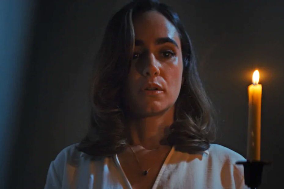 **Push: Um Thriller de Invasão de Lar que Explora os Medos da Maternidade** A Maternidade em Crise: O Terror de Ser Mãe em Push