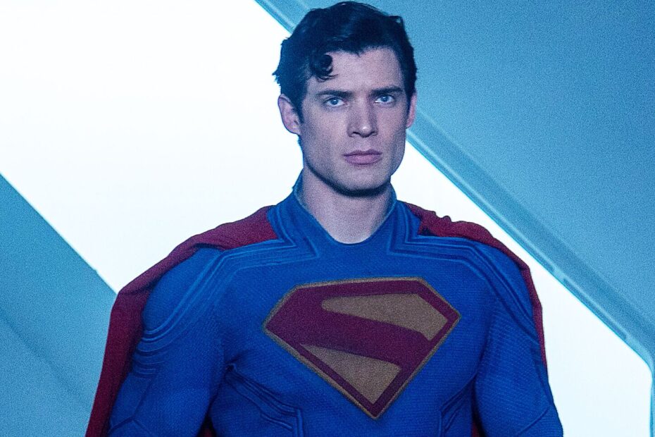 **Supergirl e sua Aparição em Superman: Contexto e Expectativas** Aparição Surpreendente em Superman e Suas Raízes nos Quadrinhos