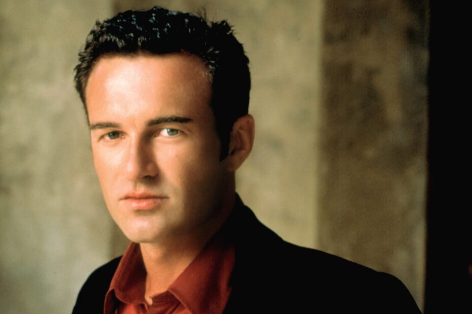 Julian McMahon: Homenagens de colegas e fãs lembram seu legado