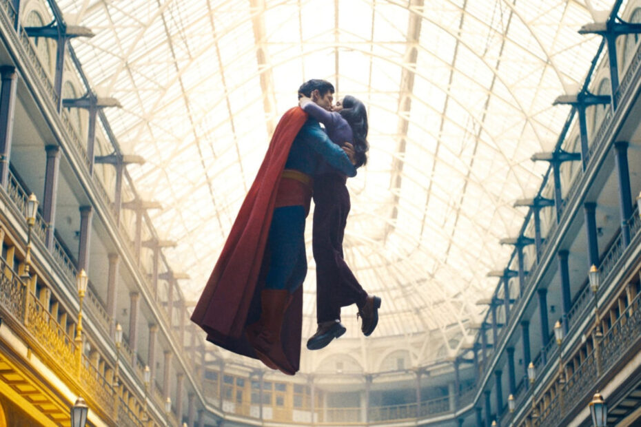 **A Música no Final do Filme Superman de James Gunn** Nova trilha sonora de Superman traz emoção ao final do filme