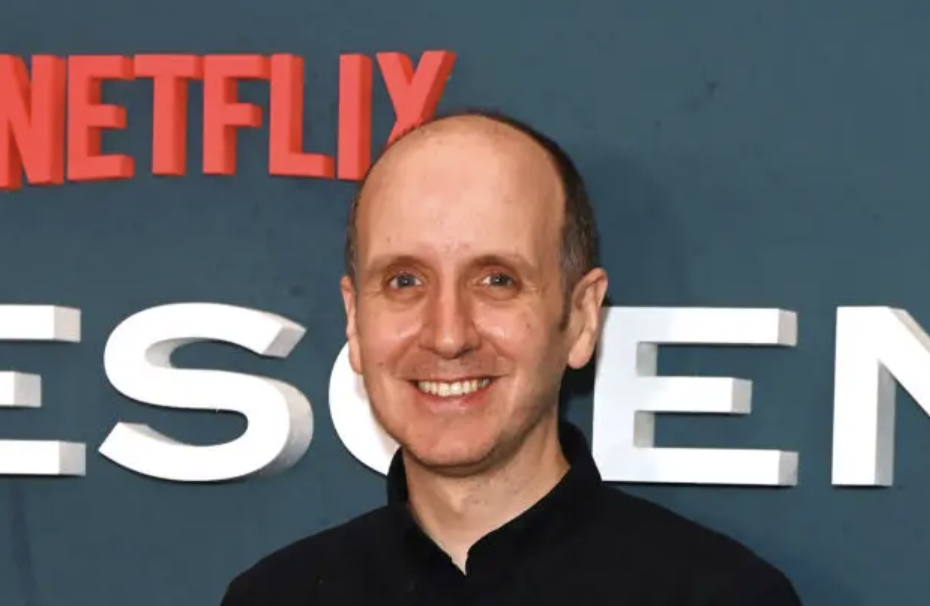 Adolescência Digital: O Que Jack Thorne Revela Sobre Segurança na Internet e a Influência dos Ícones Musicais