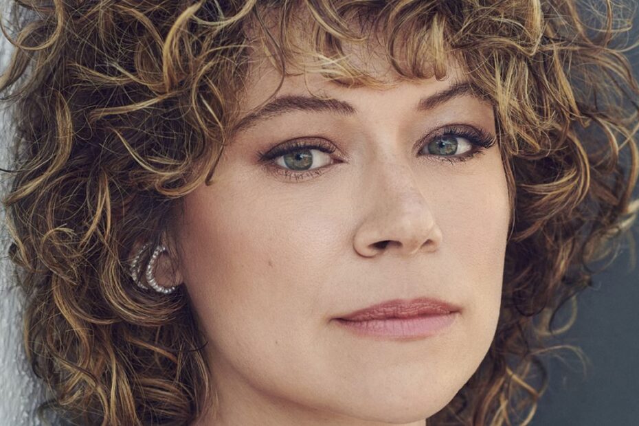**Atraente Mistério: O Filme "Keeper" com Tatiana Maslany** Férias de Terror: Tatiana Maslany em Novo Filme de Horror