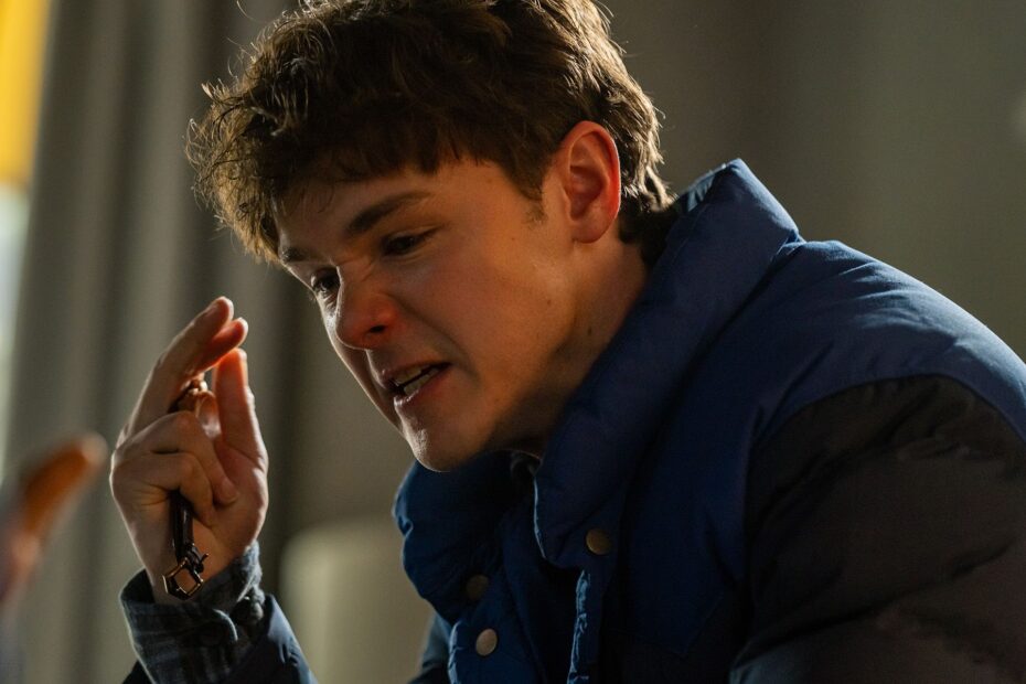 **Dexter: Resurrection e a Herança Sombria de Harrison Morgan** Harrison Morgan: herança de sombras e busca por redenção