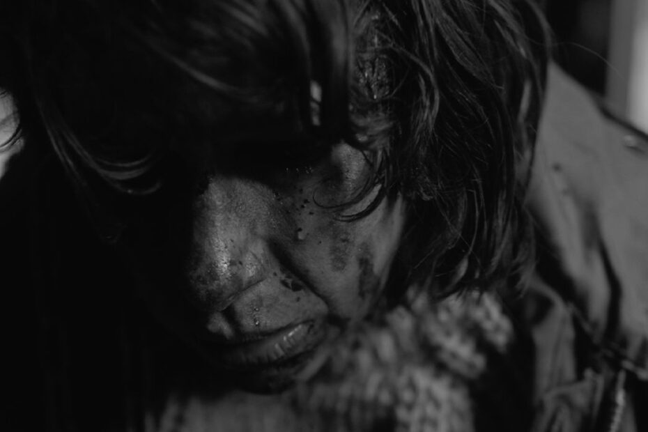 **Dawning: Um Novo Filme de Terror Escandinavo que Promete Instigar o Público no Fantastic Fest** Segredos e Conexões em Dawning: O Terror que Perturba Familias