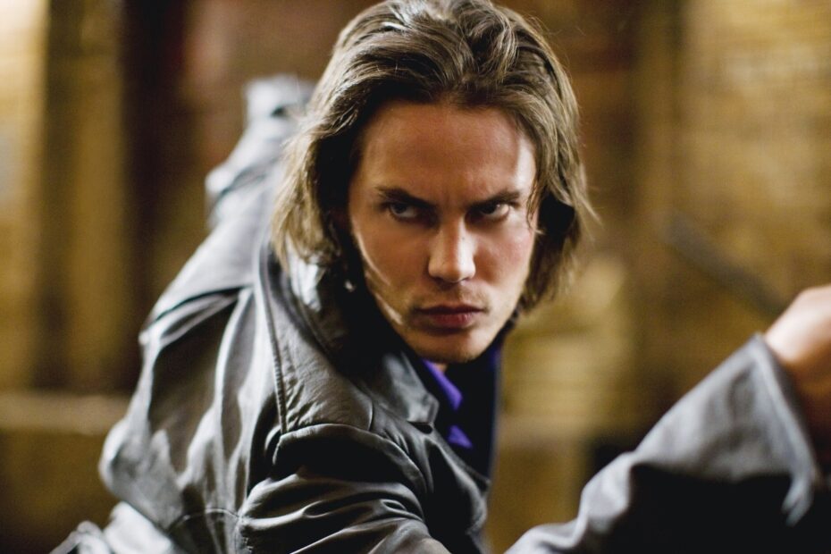 **Gambit na Telona: O Que Taylor Kitsch Pensa Sobre a Troca de Personagem com Channing Tatum** Taylor Kitsch fala sobre Channing Tatum como Gambit