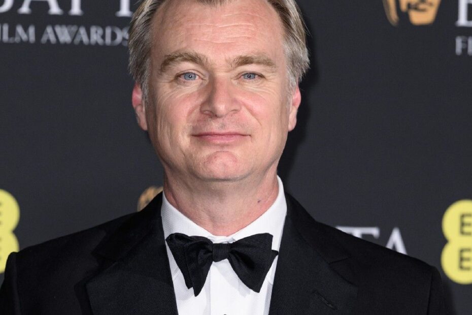 **A Nova Adaptação de A Odisséia por Christopher Nolan** A Nova Odisseia de Nolan: Uma Épica Revolucionária