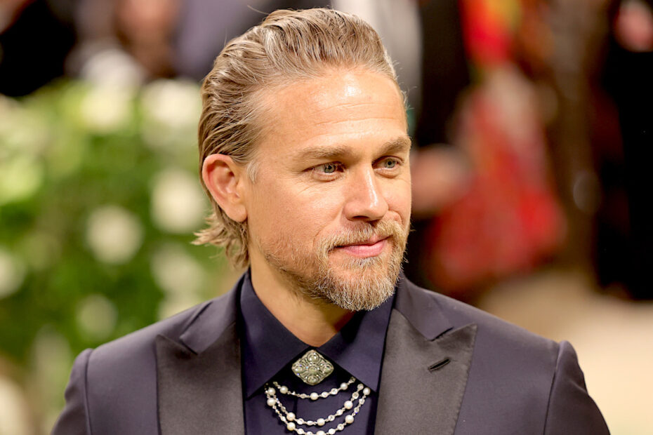 **Charlie Hunnam Retorna para mais um Capítulo de Monster** Charlie Hunnam e Novas Adições em SkyMed Agitam o Cinema