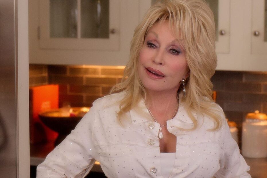 **Dolly Parton Adia a Residência em Vegas Devido a Problemas de Saúde** Dolly Parton adia shows em Vegas e fala sobre saúde e esperança