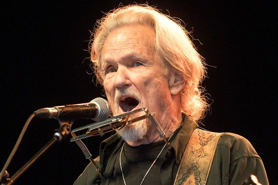 Kris Kristofferson e o Dia em que Mudou a Música com um Helicóptero