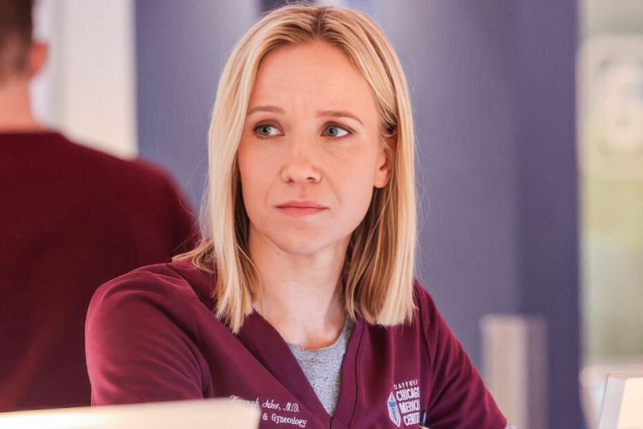 **Chicago Med: O que esperar da 11ª temporada** Mistério revelado: Quem é o pai do bebê de Hannah em Chicago Med?
