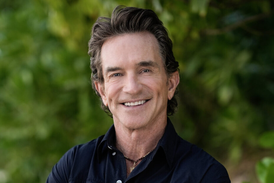 **Jeff Probst Analisa o Elenco de Survivor 49, Incluindo um Participante que o Encanta** "Quem será o próximo desafio em Survivor 49? Conheça os participantes!"