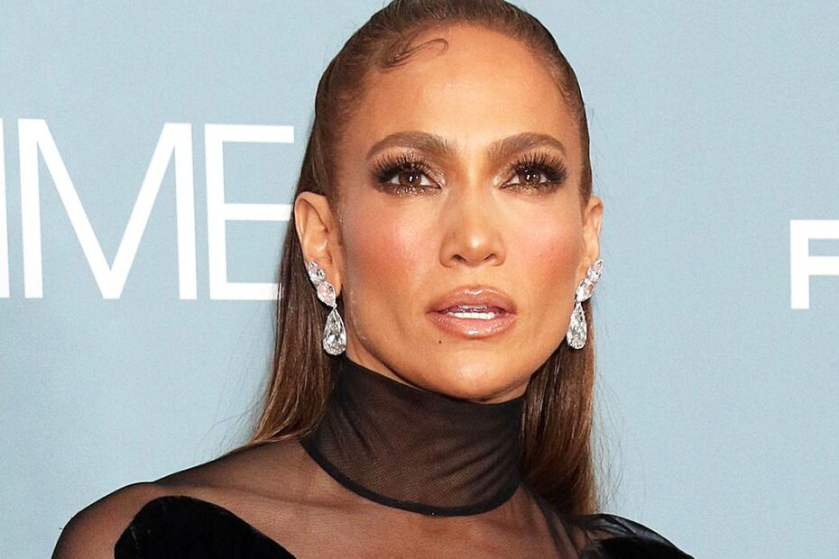 10 Filmes Essenciais de Jennifer Lopez: Uma Lista Imperdível A Magia de J.Lo: 10 Filmes Que Definem sua Carreira