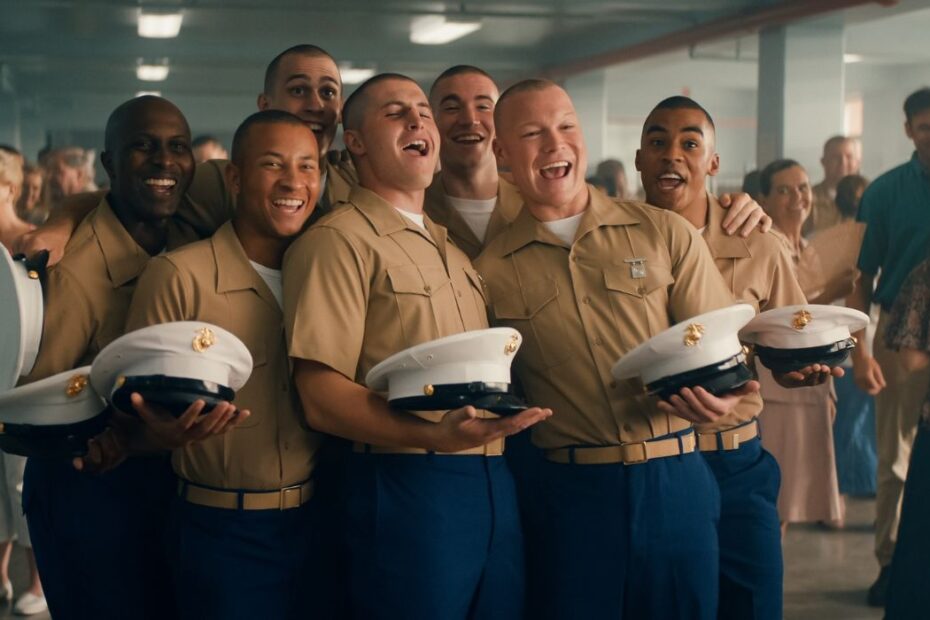 Netflix Renovação e Expectativas para a Segunda Temporada de "Boots" Desafios e Conflitos: O Futuro de "Boots" na Segunda Temporada
