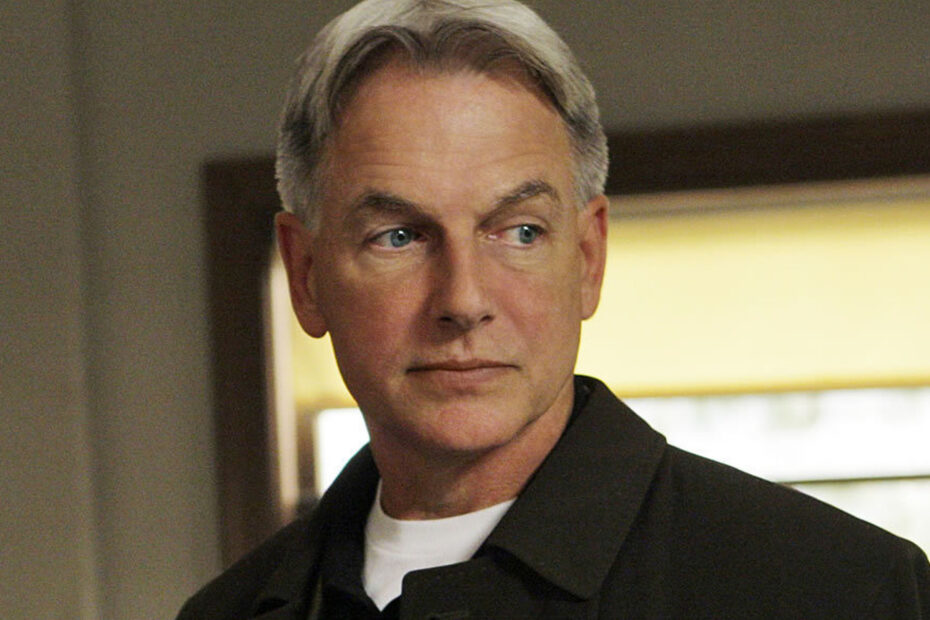 O Início Surpreendente de NCIS: A Verdadeira História por Trás da Criatividade de Mark Harmon "Descubra a surpreendente origem de NCIS revelada por Mark Harmon"