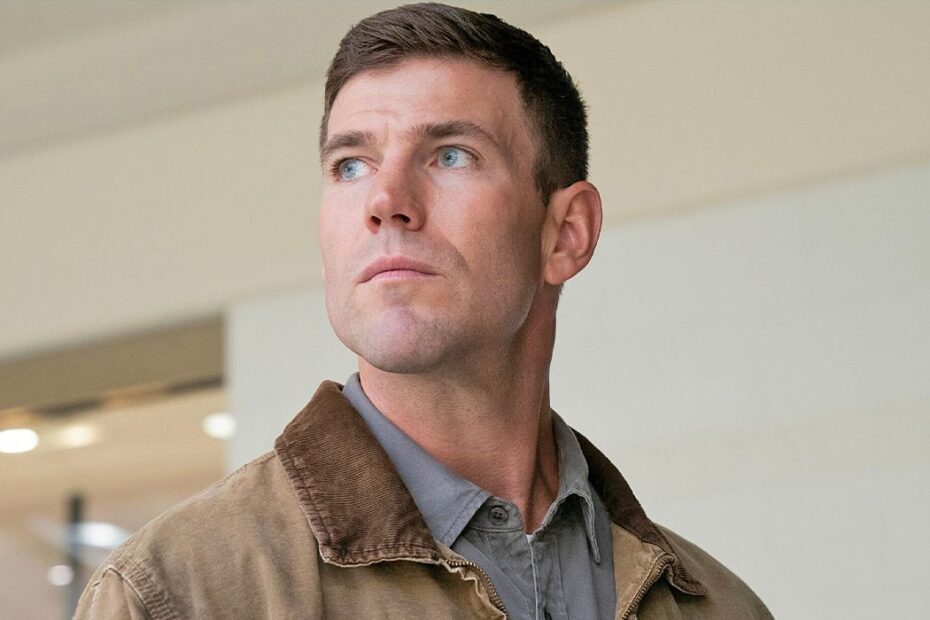 NCIS: Origins Revela a Reviravolta Emocional Que Moldou o Futuro de Gibbs Gibbs Entre Luto e Novos Amores: A Dura Escolha Emocional