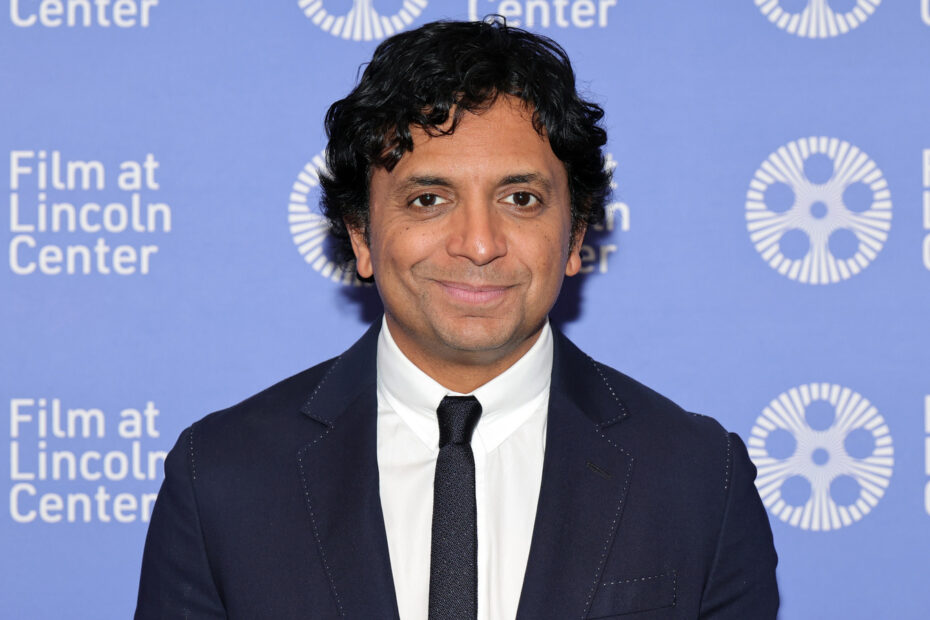 M. Night Shyamalan Anuncia Nova Série de TV Baseada no Brinquedo Mágico: Magic 8 Ball M. Night Shyamalan traz série intrigante sobre Magic 8 Ball