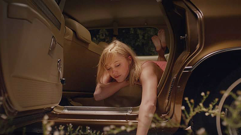 Maika Monroe Fala Sobre a Sequência de ‘It Follows’: Novidades e Expectativas Maika Monroe Revela Esperança de Gravar a Sequência de It Follows em 2026: "O Roteiro É Excepcional!"