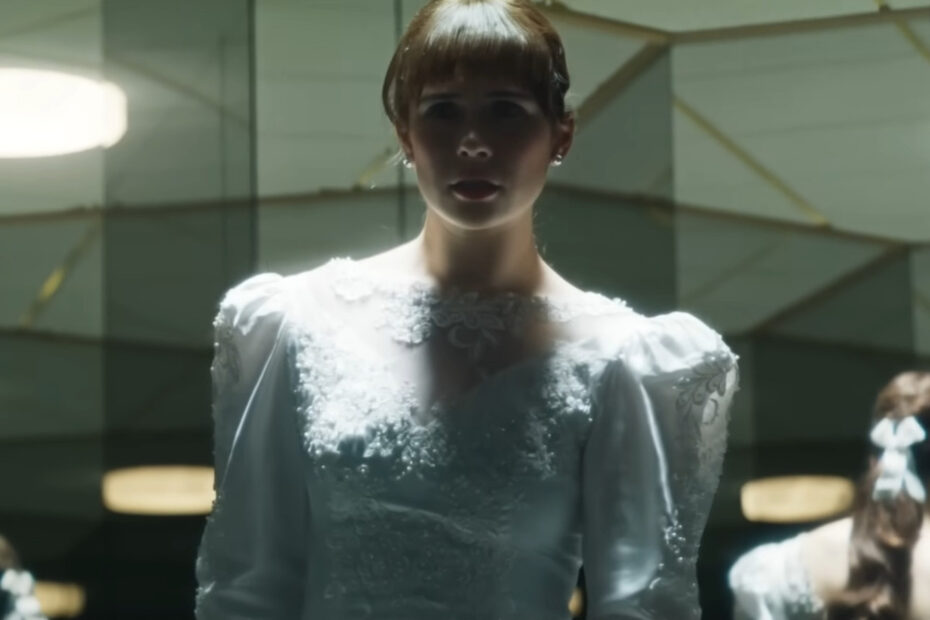 Como a Grande Finale de "The Conjuring: Last Rites" Foi Realizada com Participações Especiais Nostalgia e reencontros marcam o casamento em Last Rites
