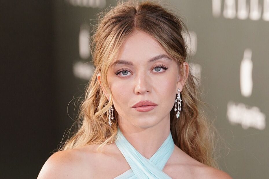 Sydney Sweeney Abre o Jogo Sobre os Rumores de Ser a Nova Bond Girl Sydney Sweeney pode ser a nova Bond Girl? Veja o que disse!