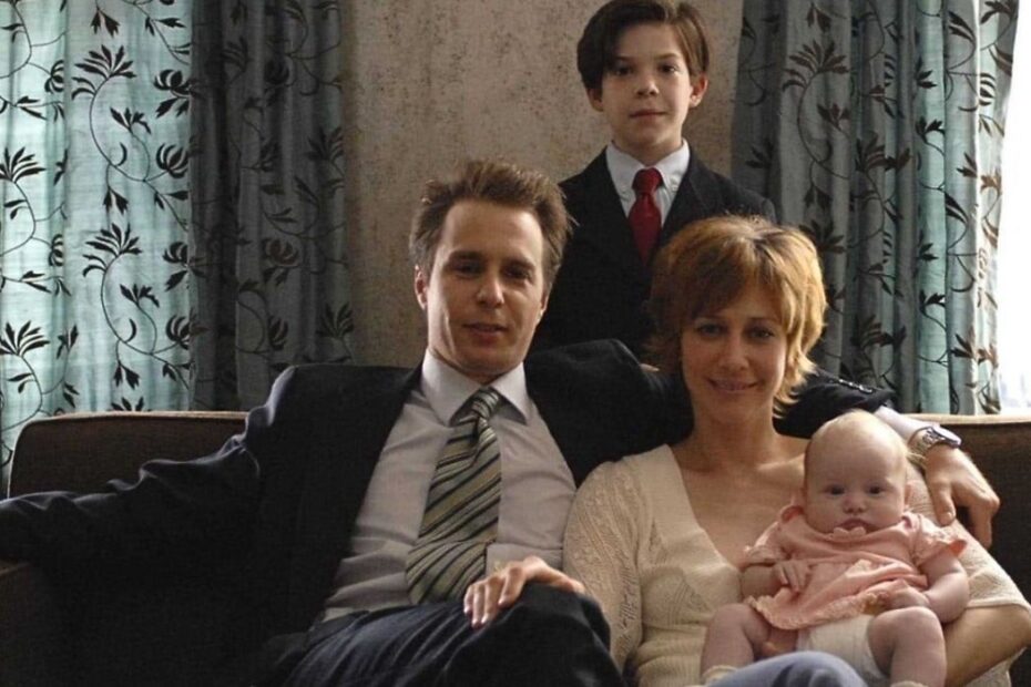Sam Rockwell e Vera Farmiga Brilham em um Thriller Psicológico ao Estilo Hitchcock em 'Joshua' Tensão e Paranoia: O Mal na Família de Joshua
